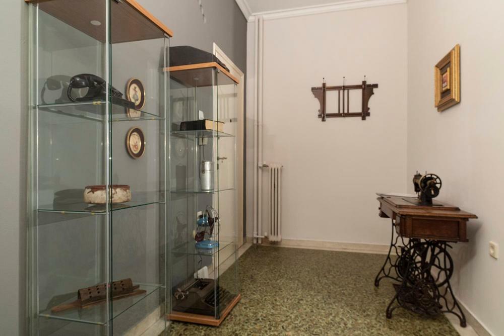 Vintage Apartment Next To Acropolis Museum アテネ エクステリア 写真