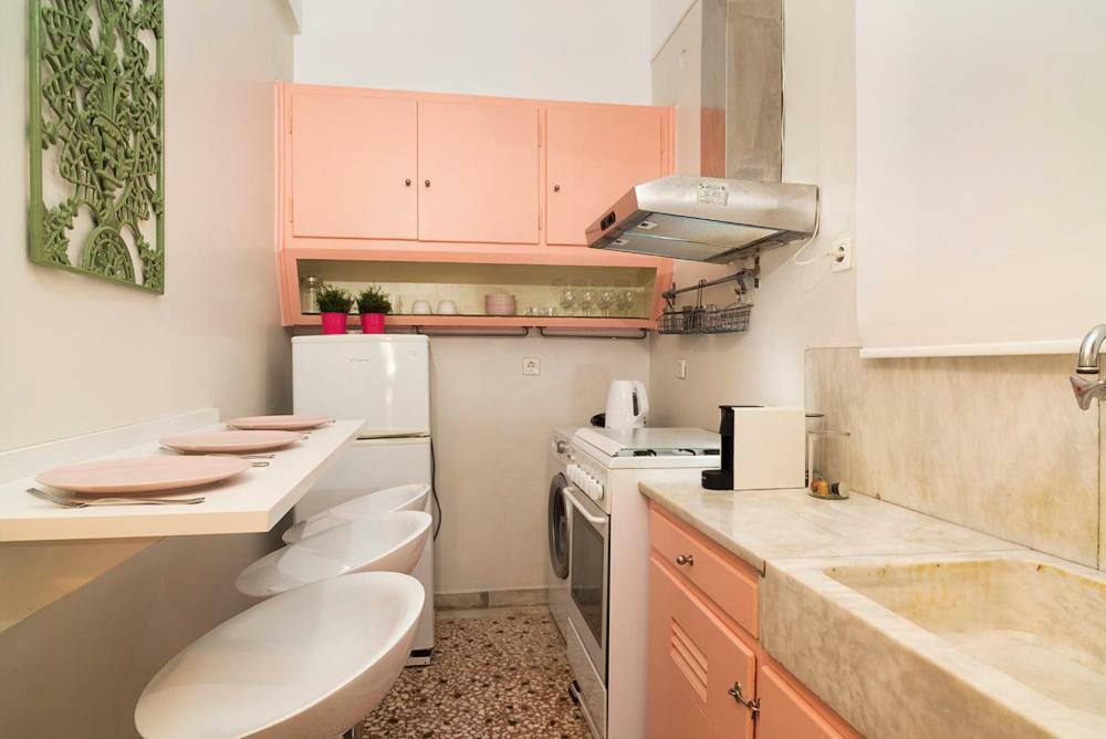 Vintage Apartment Next To Acropolis Museum アテネ エクステリア 写真